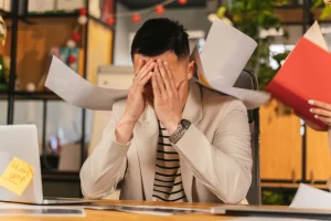 Trắc nghiệm: Đo mức độ căng thẳng với PSS